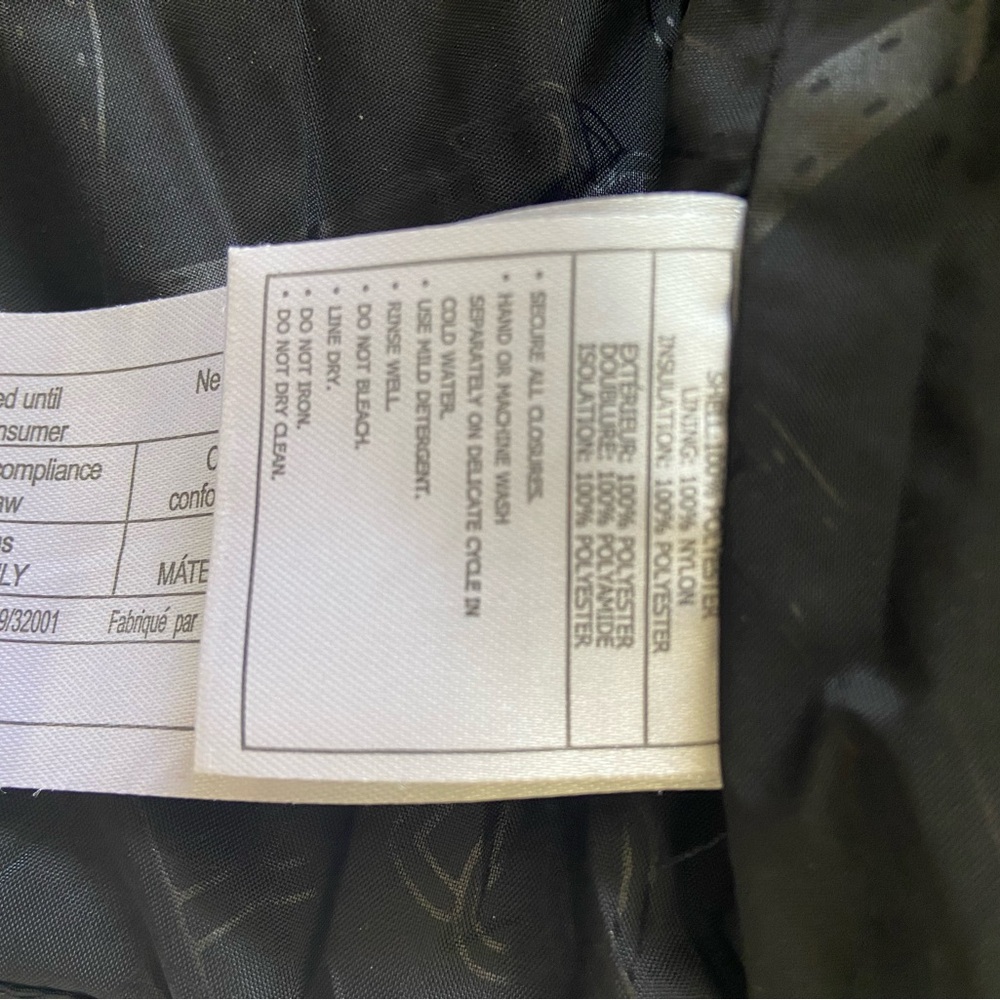 Polka Dot Quilted Vest - Picture 5 of 7